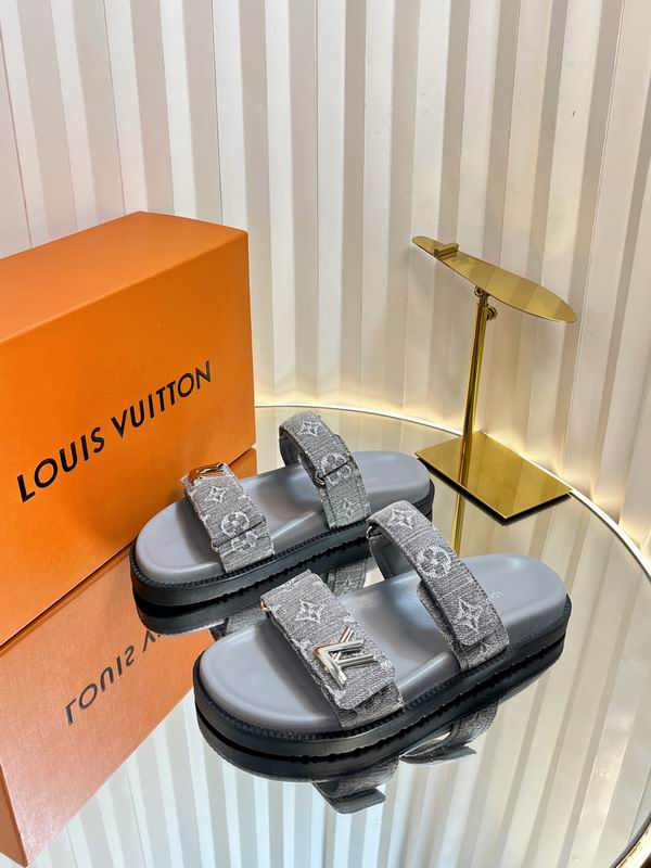 Louis Vuitton Slippers Wmns ID:20250801-125